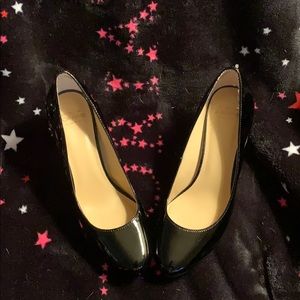 Joan and David, Black patent leather heels